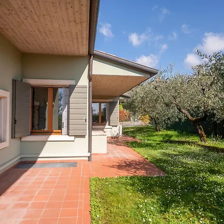 Villa Villasgarda - Castion