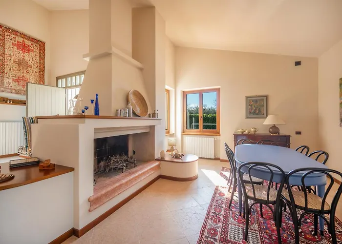 Villasgarda - Castion * Castion Veronese